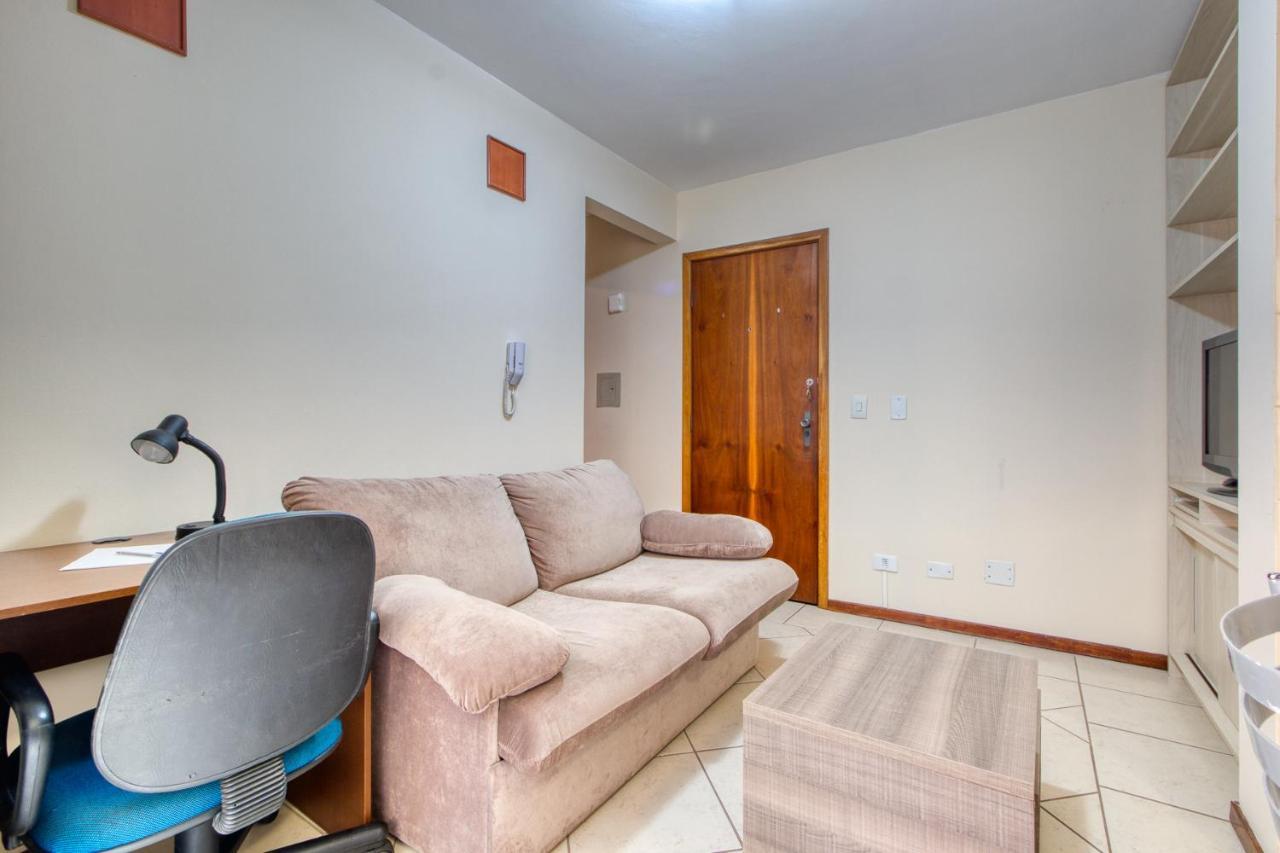 Otimo Apartamento No Centro Mobiliado E Com Garagem Curitiba Exterior foto
